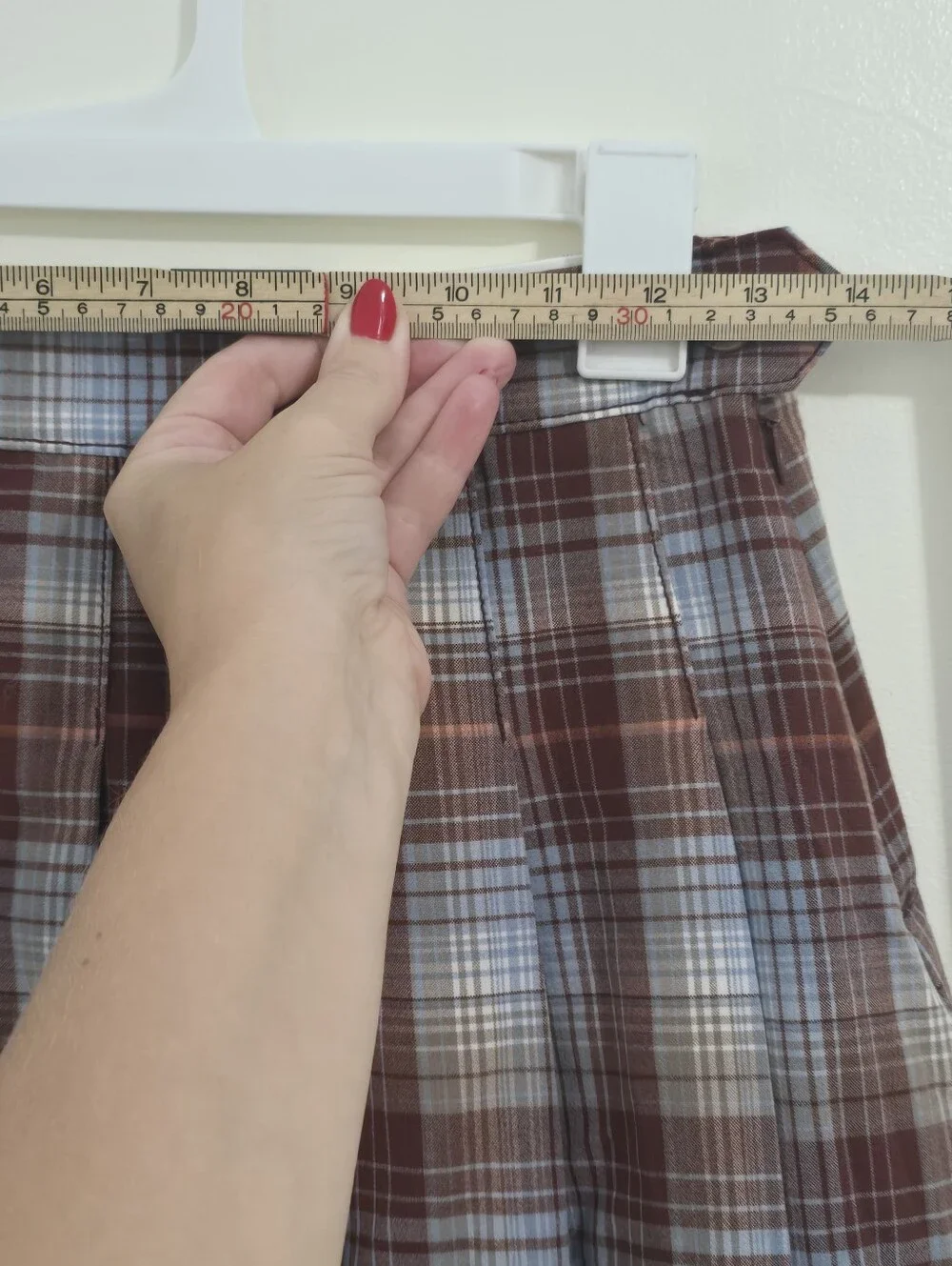 American Eagle Outfitters NWT Plaid Pleated High Rise Mini Skirt Size 2 Burgundy